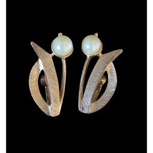 Vintage Emmons Clip On Earrings Textured Gold Tone Faux Pearl